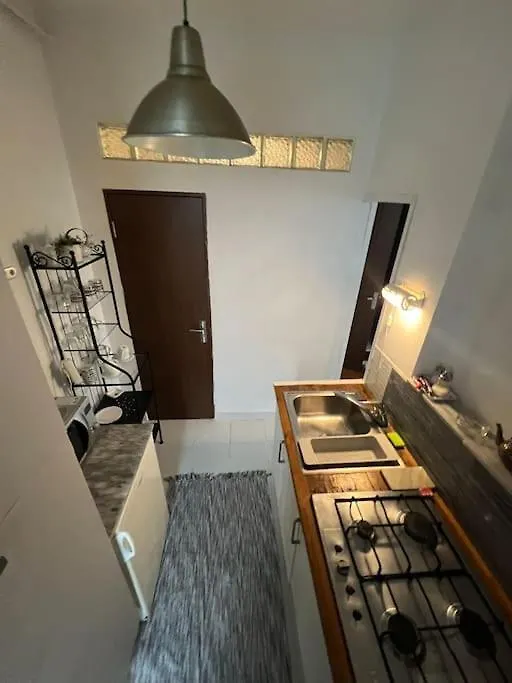 Lovely Apartment In Villa In Βουκουρέστι Ρουμανία